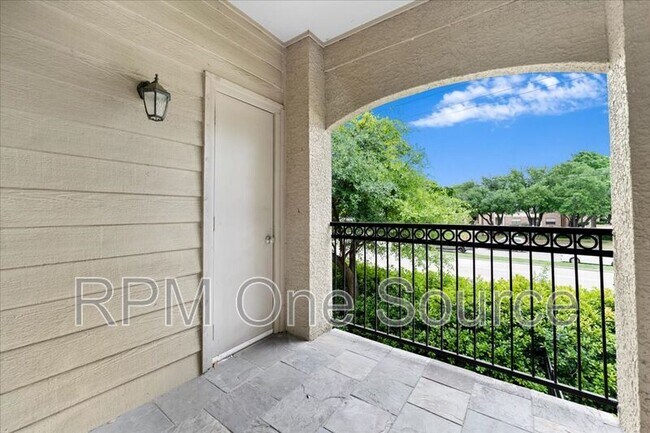 Building Photo - 2601 Preston Rd