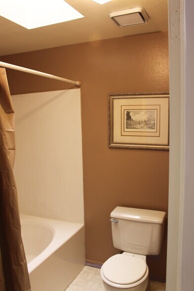 Building Photo - 8283 Mondavi Pl