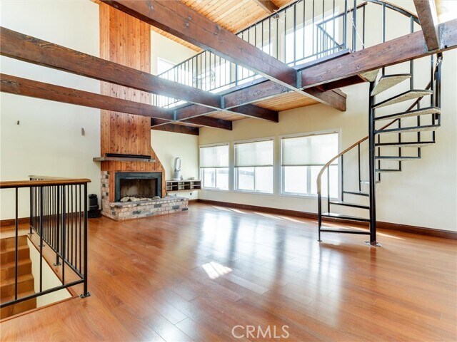 Building Photo - 834 15th St