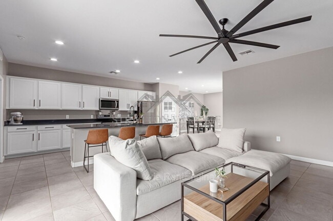 Building Photo - 36728 N Alderney Ct