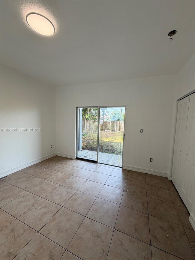 Building Photo - 22725 SW 125th Ave
