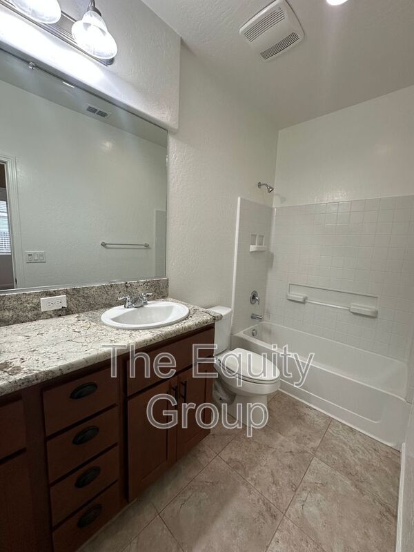 Building Photo - 3633 W Harold Ave