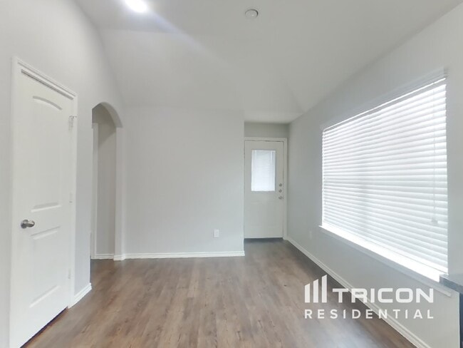 Building Photo - 1423 Evermore Manor Ln