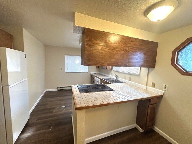 Building Photo - Cardenas