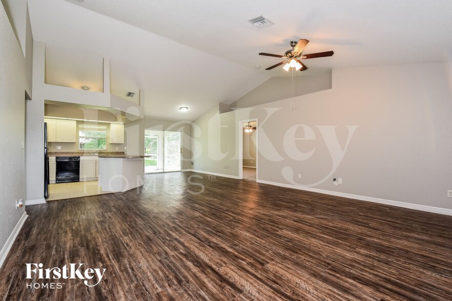 Building Photo - 3619 NW 41st Ln