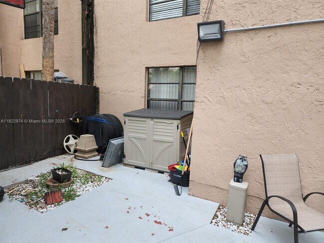 Building Photo - 13850 SW 62nd St
