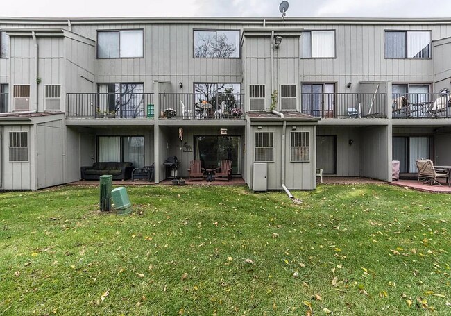 Building Photo - 9663 Harbour Cove Ct