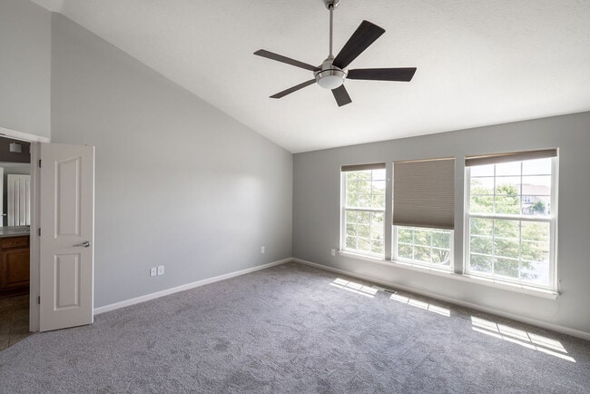 Building Photo - 8965 Snowberry Court