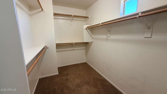 Building Photo - 21054 N Sansom Dr