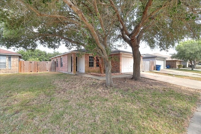 Building Photo - 7833 Wolverine Dr