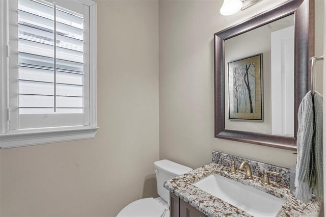 Building Photo - 2848 Amesbury