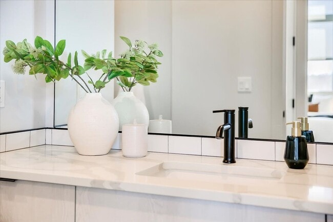 Building Photo - Absolutely! This home offers the perfect blend of luxury, convenience, and comfort.