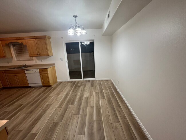 Building Photo - 1735 W 540 N