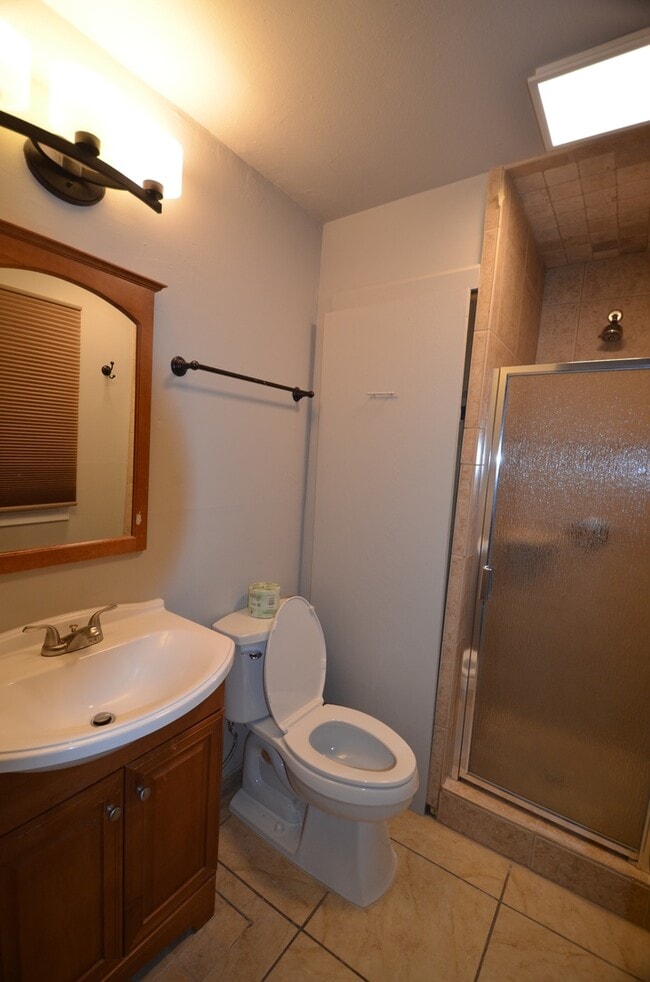 Building Photo - 3bed/2bath Condo, 10 minutes from Breck! Y...