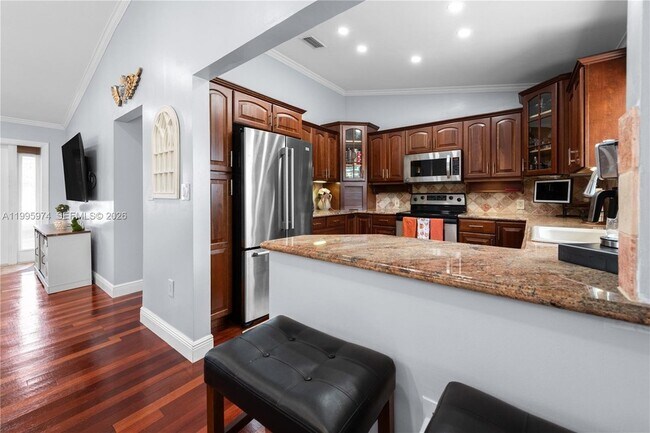 Building Photo - 670 NW 16th St