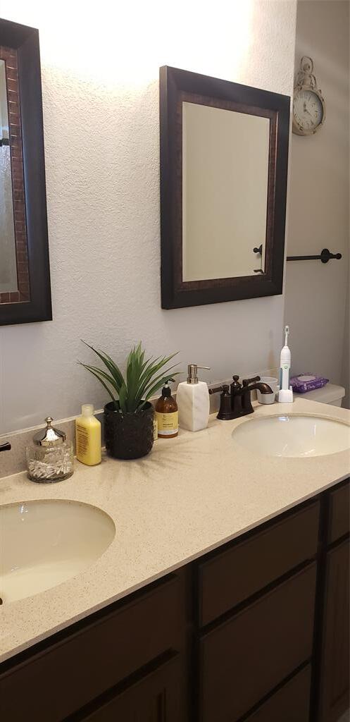Building Photo - 304 Tordesillas Dr