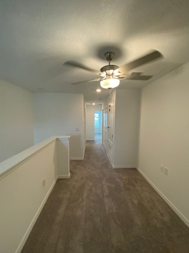 Building Photo - 9695 Ashworth Pl