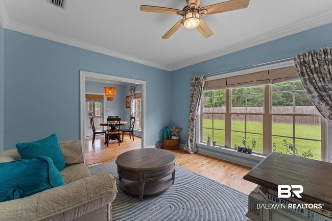 Building Photo - 25911 Tealwood Dr