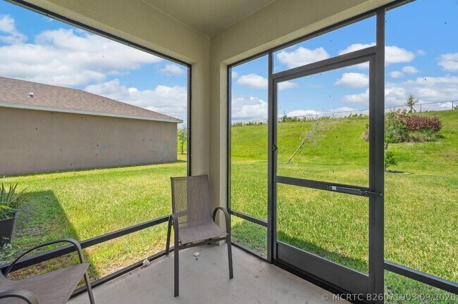 Building Photo - 10764 SW Vasari Way