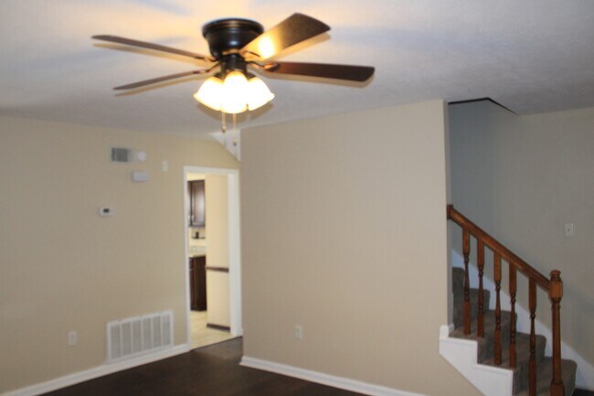 Building Photo - 4104 Spencer St