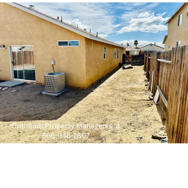 Building Photo - Charming Single-Story Home in Snowline School District