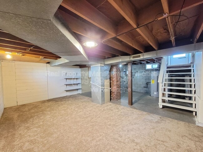 Building Photo - 1005 Torbett St