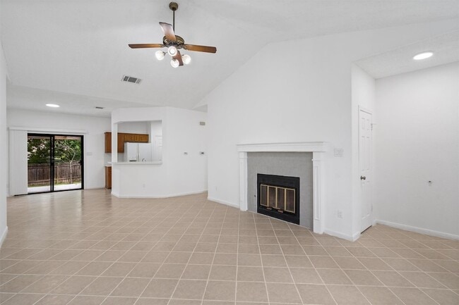 Building Photo - 1708 Woodwind Ln