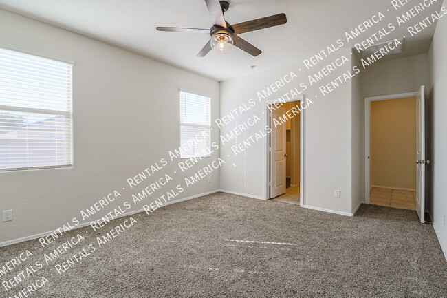 Building Photo - 11323 E Verbina Ln