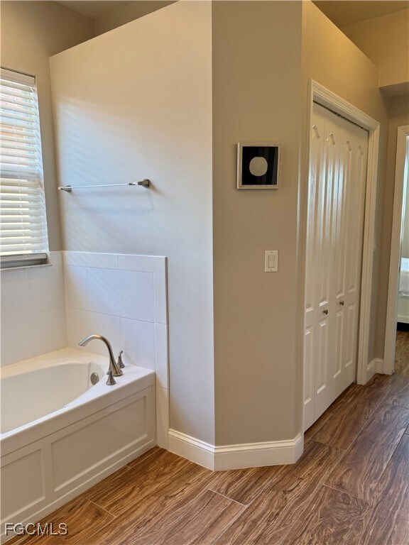 Building Photo - 13936 Village Creek Dr