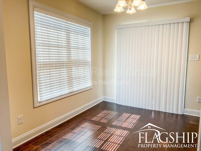 Building Photo - 118 Quail Hollow Dr