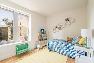 Building Photo - 310 Clarkson Ave