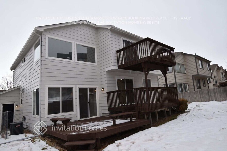 Building Photo - 8495 Bluegrass Cir