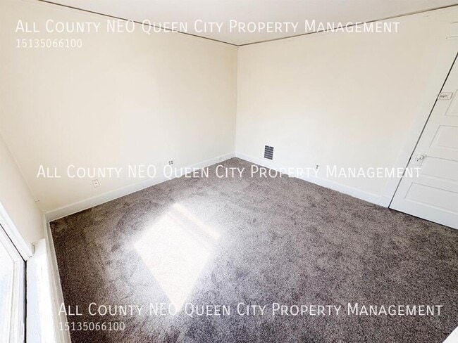Building Photo - 126 Wroe Ave