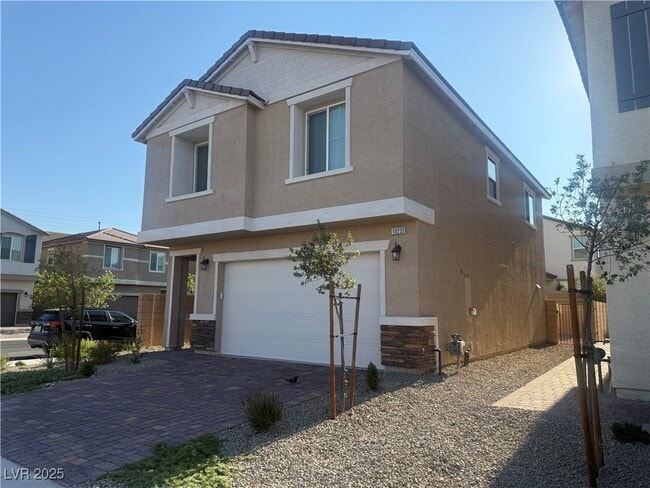 Building Photo - 10233 S Ullom Dr