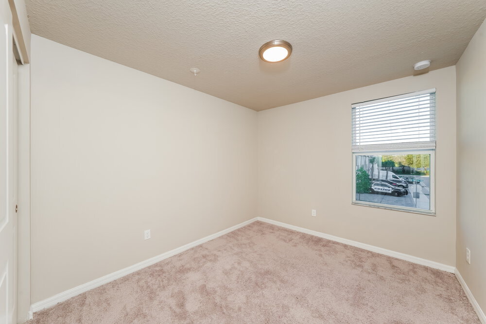 Building Photo - 4030 Hot Springs Ave