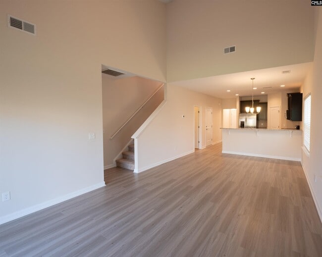 Building Photo - 945 Bergenfield Ln