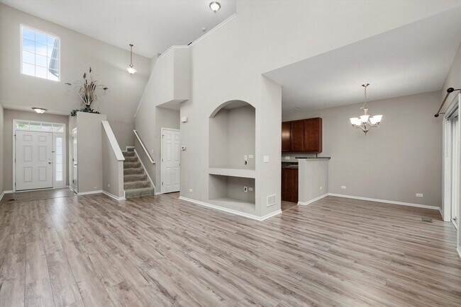 Building Photo - 485 S Jade Ln