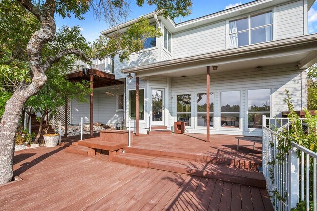 Building Photo - 7209 Foxtree Cove