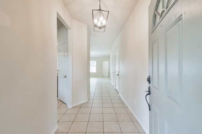 Building Photo - 12039 Lucky Meadow Dr