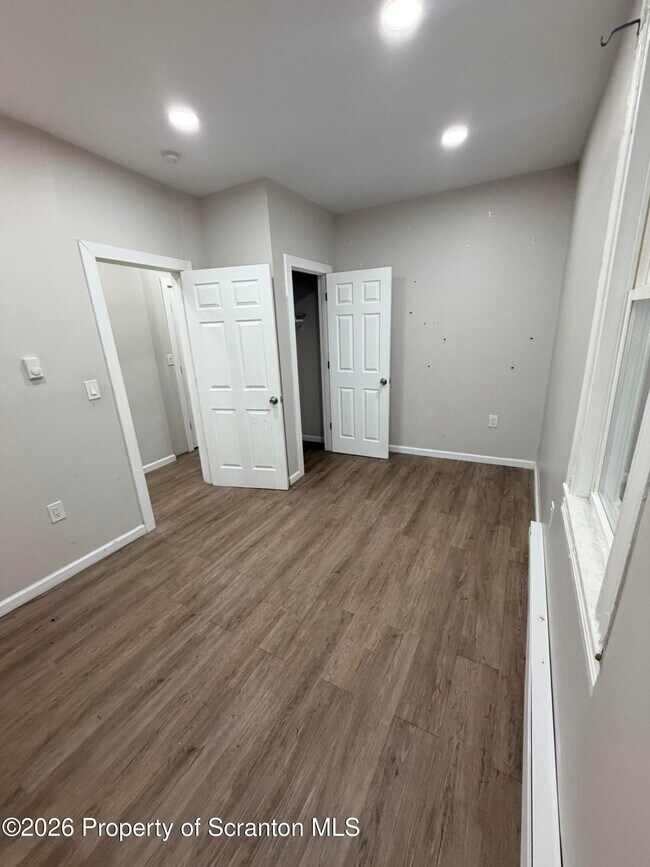 Building Photo - 1211 Pittston Ave