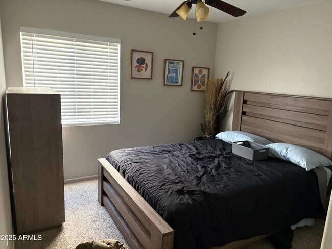 Building Photo - 17901 N 111th Dr