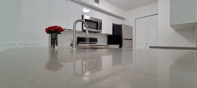 Building Photo - 12124 St.Andrews Pl