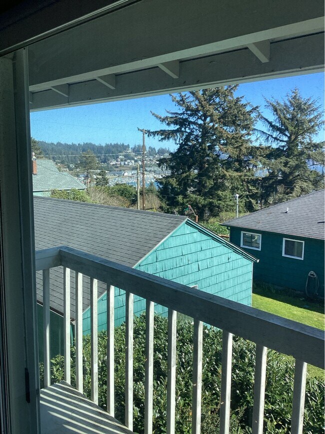 Building Photo - 1112 SW Hurbert St