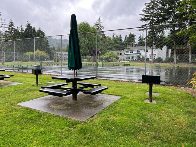 Building Photo - South Cove Commons Gem – Private Beach Acc...