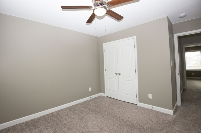 Building Photo - Spacious 3-Bed, 2.5-Bath Modern Home w/ 3-Car Garage in Highcroft – Close to Fort Bragg!