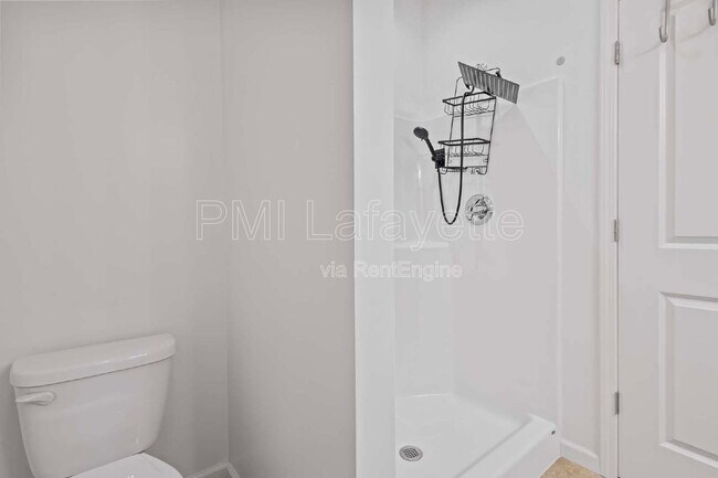 Building Photo - 3350 Marlton Ct