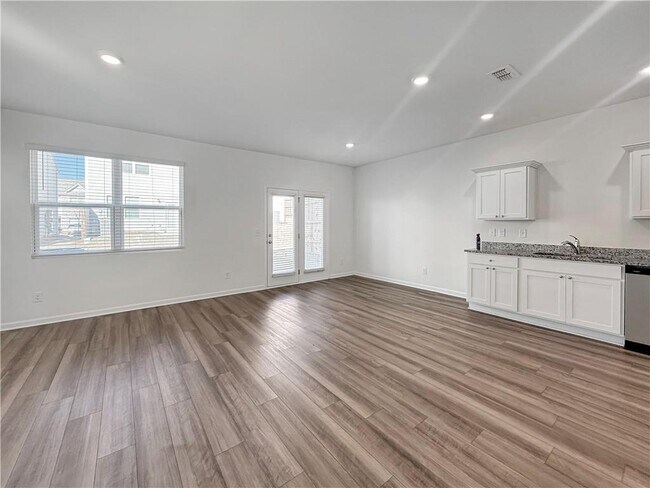 Building Photo - 3527 Condor Ct