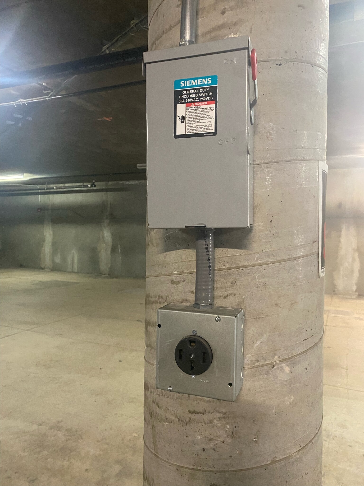 220 volt EV charger - 10913 Whipple St