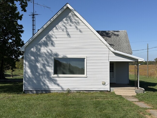 Building Photo - 3755 N County Rd 600 W