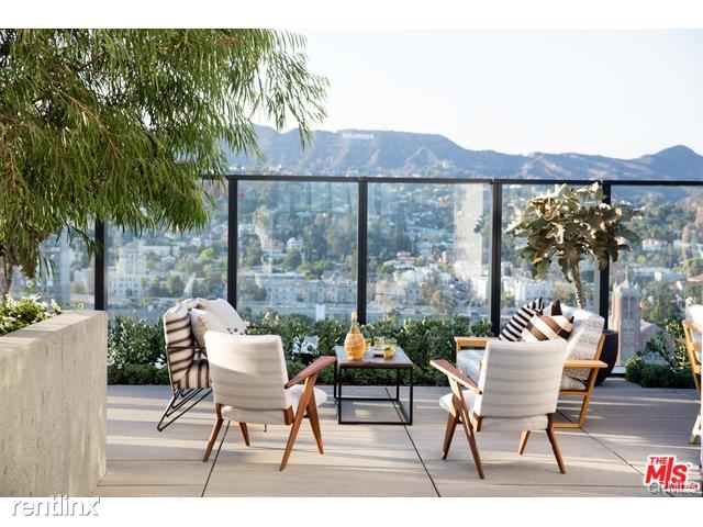 Building Photo - 1550 N El Centro Ave